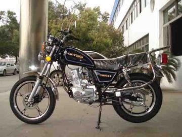 China Motocicleta tradicional ligera de la impulsión de dos ruedas del motor de la moto de la motocicleta de Suzuki GN125 proveedor