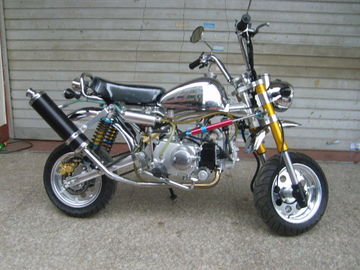 Motocicletas de un solo cilindro de la impulsión de la rueda del motor de la moto de la motocicleta de Honda Monkey70CC dos proveedor