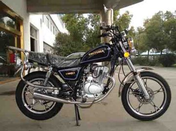 Motocicleta tradicional ligera de la impulsión de dos ruedas del motor de la moto de la motocicleta de Suzuki GN125 proveedor