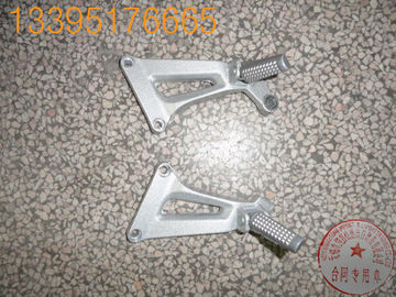 Alto derecho de imitación de la LH del montaje del reposapiés de la parte posterior de la motocicleta 250CC del horizonte 200 de Yamaha R1 R16 proveedor
